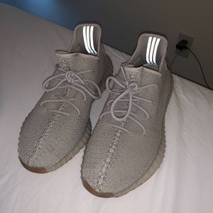 Yeezy 350 V2 Sesame